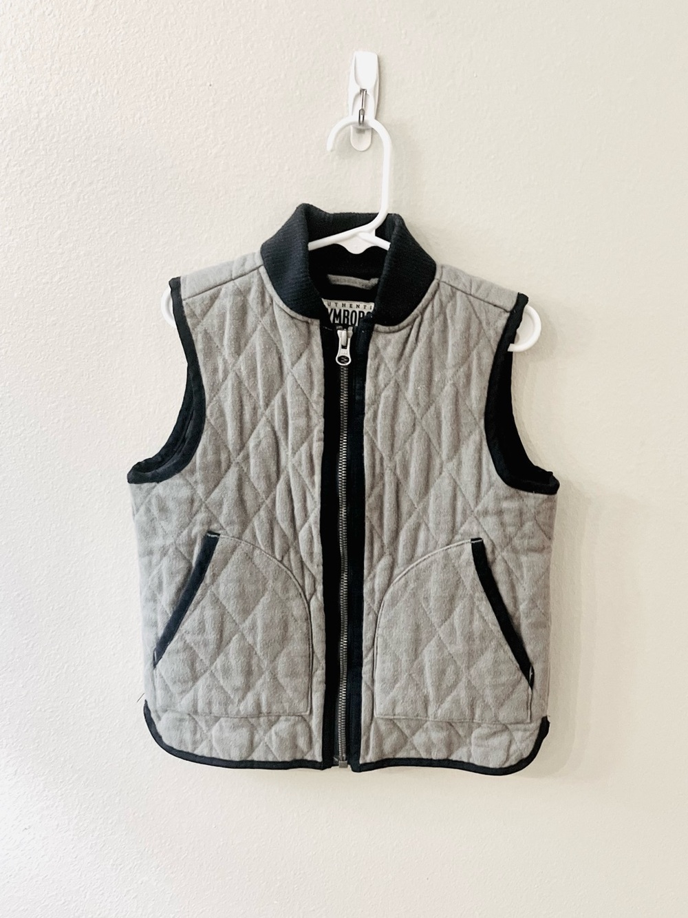 Gymboree Quilted Zip-up Lined Vest, Gray with Navy Trim - Size XS, 4 (VGUC)